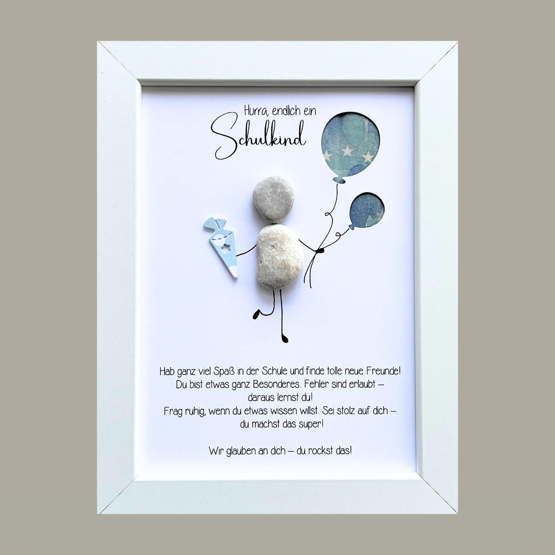 Handgefertigtes Steinbild zur Einschulung mit Schriftzug „Hurra, endlich Schulkind“ – kreative Geschenkidee inklusive Aussparung für Geldscheine