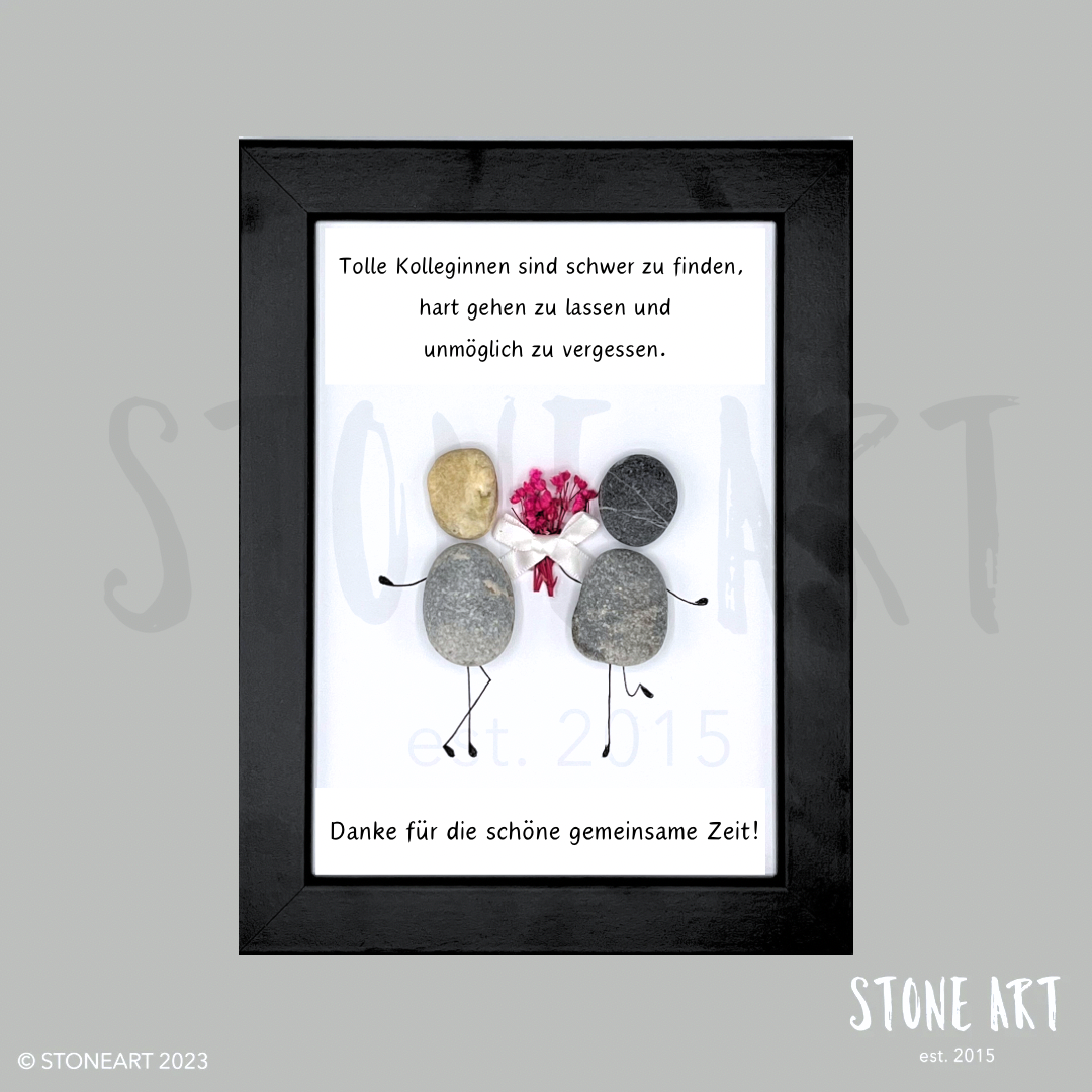 Handgemachtes Steinbild für Kolleginnen, Motiv „Tolle Kolleginnen sind schwer zu finden“ mit Natursteinen und Holzrahmen, perfektes Geschenk zum Abschied oder zur Wertschätzung