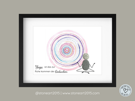 Handgemachtes Steinbild mit Spruch Yoga ist das Zur-Ruhe-Kommen der Gedanken – Geschenk für Achtsamkeit & Balance
