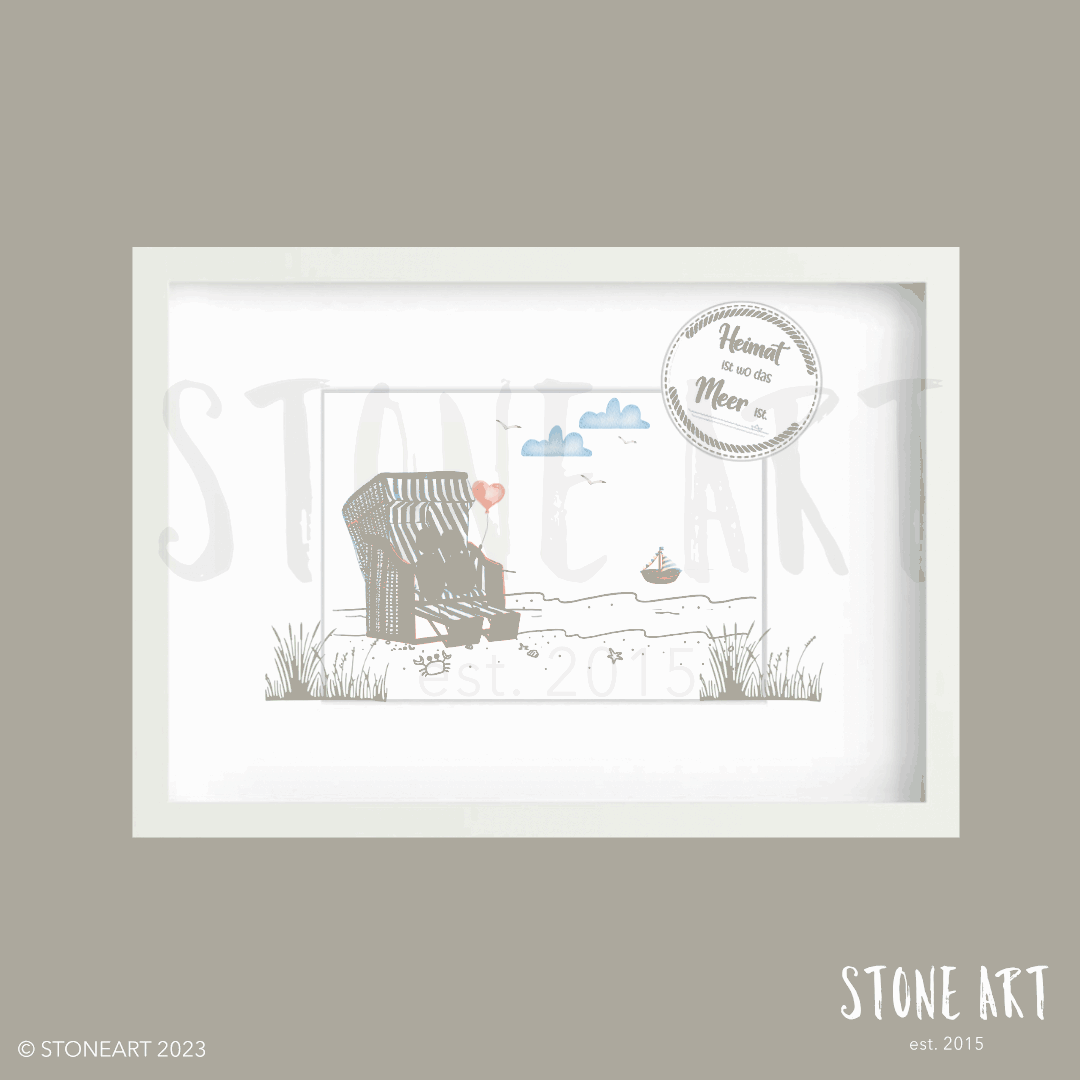 Handgemachtes maritimes Steinbild mit Strandkorb und Meer von Stoneart2015, verziert mit Natursteinen und einem individuellen Spruch. Perfekte Wanddeko für Nordsee- und Ostsee-Liebhaber.