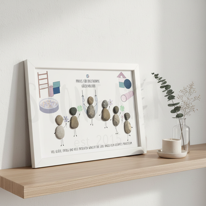 Steinbild Ergotherapie an Wand im Praxisraum – handgemachtes Geschenk zur Praxiseröffnung