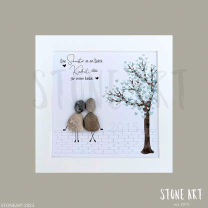 BSCH19-Steinbild-Eine Schwester ist ein Stück Kindheit das für immer bleibt Geschwister Geschenk