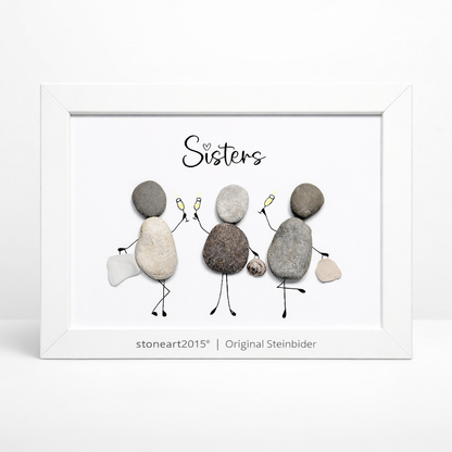 Handgefertigtes Steinbild Sisters in weißem Rahmen“, „Personalisiertes Geschenk für Schwester – Steinbild Sisters