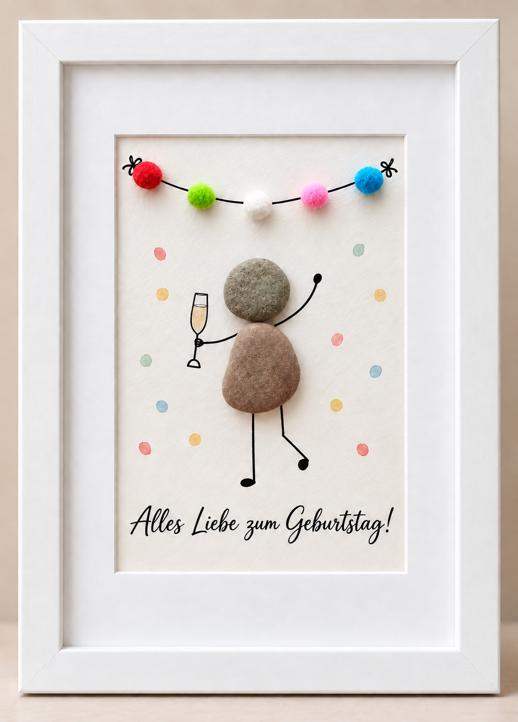 Kieselsteinbild tanzende Steinfigur mit Sektglas unter bunter Wimpelkette und Konfetti „Alles Liebe zum Geburtstag!“ – Geburtstagsgeschenk, handgemachtes Steinbild