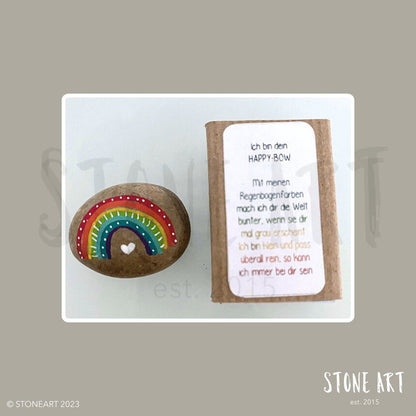 Glücksbringeer Happy Bow bemalter Regenbogen Kieselstein