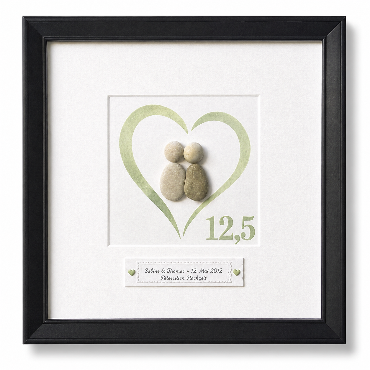 Kieselsteinbild Petersilienhochzeit Herzmotiv – Geschenk zum 12,5. Hochzeitstag, handgemachtes Steinbild
