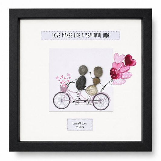Handgemachtes Steinbild mit Spruch Love makes life a beautiful ride und Fahrradmotiv – Geschenk zur Hochzeit oder für Partner:innen