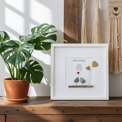 Geschenk zur Goldenen Hochzeit – Steinbild mit zwei Vögeln & goldenen Herzluftballons