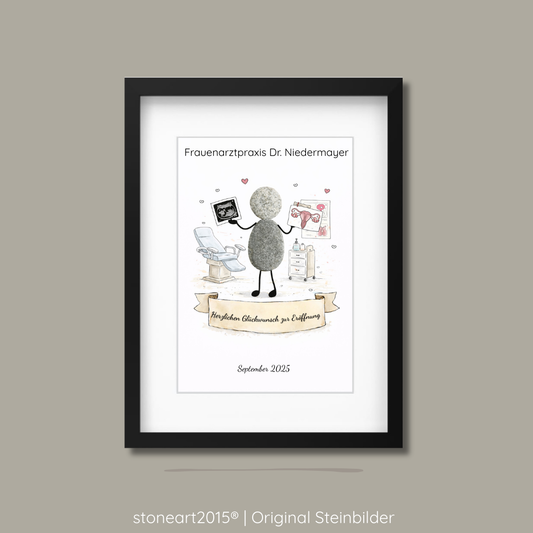 Handgemachtes Steinbild aus Naturkieseln als Geschenk zur Eröffnung einer Frauenarztpraxis oder Gynäkologie.