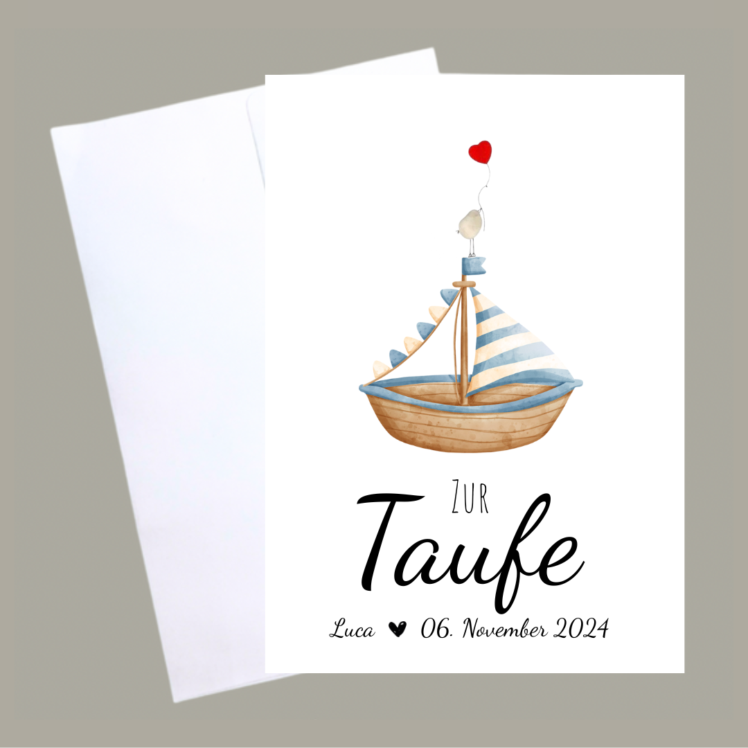 Handgemachte weiße Klappkarte mit Kieselstein, mit Spruch „Zur Taufe" und Boot blau mit Vogel