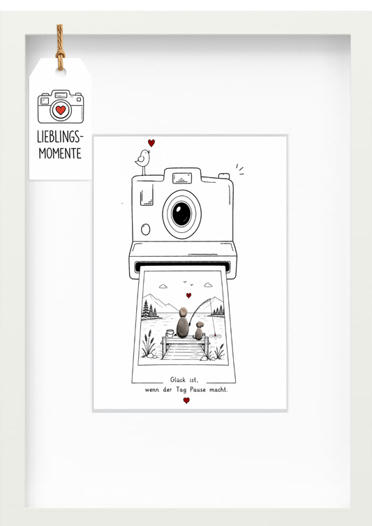 Kieselsteinbild „Glück ist, wenn der Tag Pause macht.“ – Geschenk für Angler und Hundefreunde, handgemachtes Steinbild