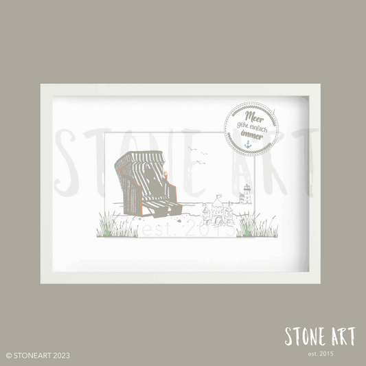 Handgemachtes maritimes Steinbild mit Strandkorb und Meer von Stoneart2015, verziert mit Natursteinen und einem individuellen Spruch. Perfekte Wanddeko für Nordsee- und Ostsee-Liebhaber.