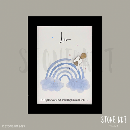 Steinbild Trauergeschenk Ein Engel brürhrte mit einem Flügel kurz die Erde