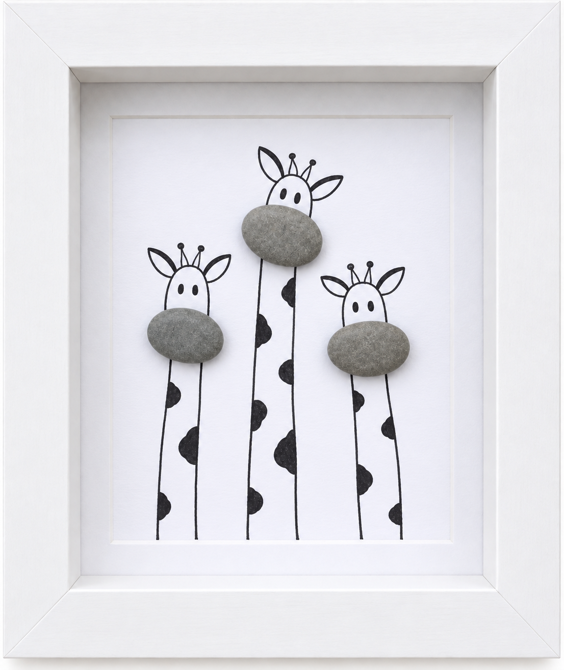 Kieselsteinbild Giraffen – Kinderzimmer-Deko, handgemachtes Steinbild
