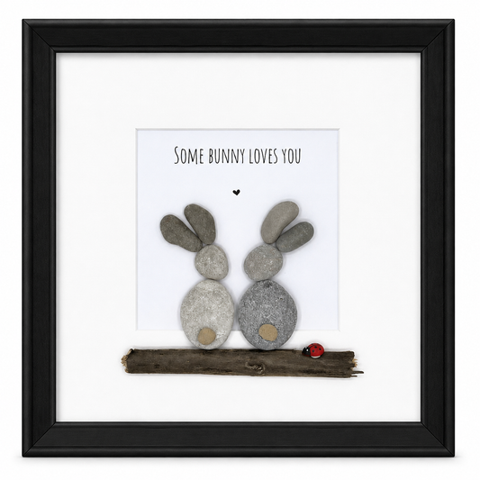 Steinbild „Some bunny loves you“ – Liebevolles Hase-Geschenk
