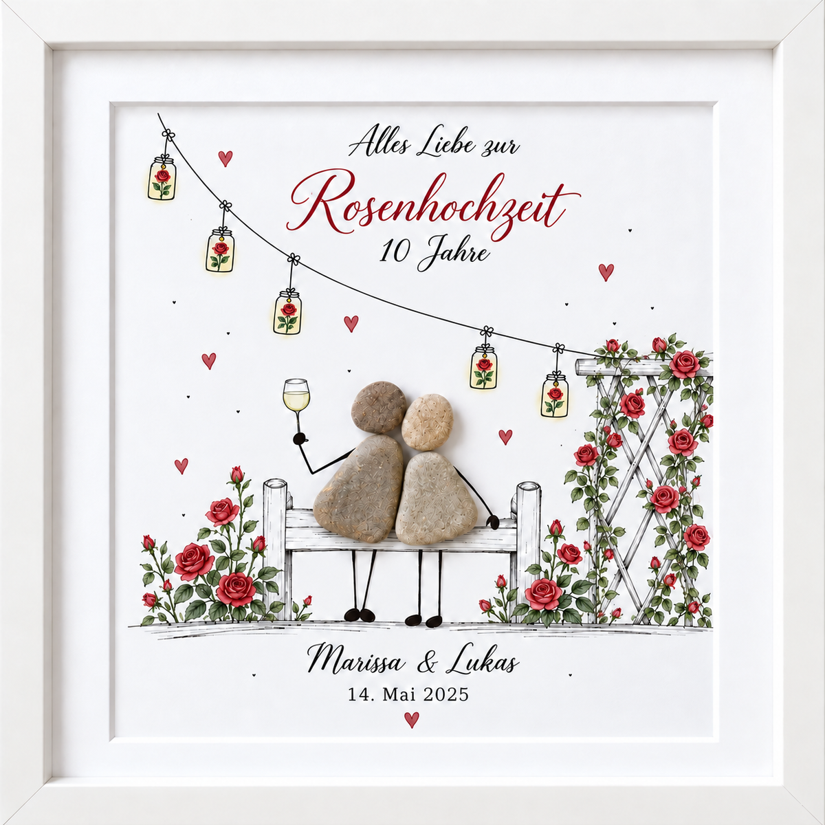 Kieselsteinbild Paar auf Bank mit Rosenranke „Alles Liebe zur Rosenhochzeit – 10 Jahre“ – Geschenk zum 10. Hochzeitstag, personalisierbar mit Namen und Datum, handgemachtes Steinbild