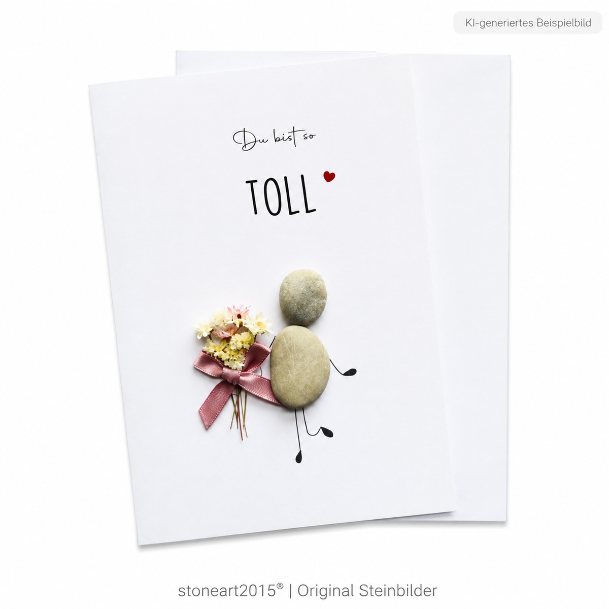 Handgemachte weiße Klappkarte mit Kieselstein-Figur mit Blumenstrauß und rosa Schleife, Spruch „Du bist so toll“ – Karte für Wertschätzung und Dank, Grußkarte mit Umschlag