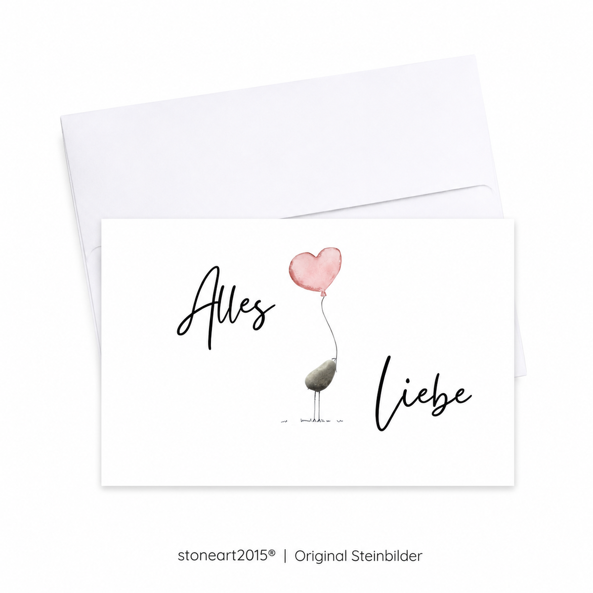 Handgemachte weiße Klappkarte im Querformat mit Kieselstein-Vogel und rosa Herzballon, Schriftzug „Alles Liebe“ – Grußkarte mit Umschlag