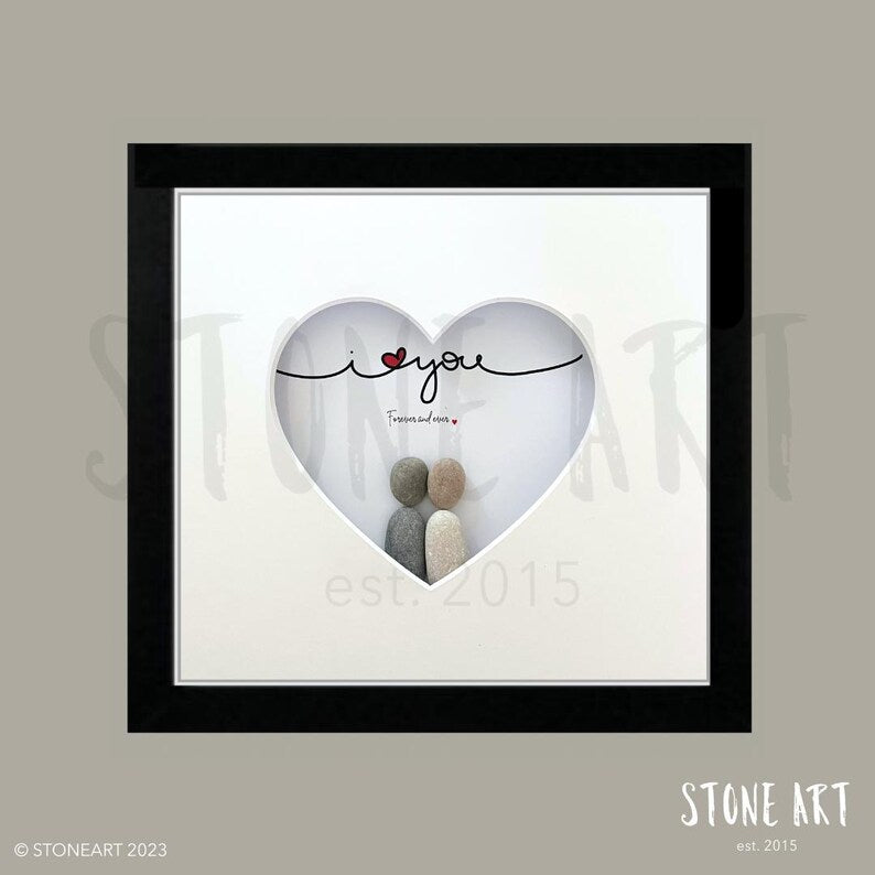 Handgemachtes Steinbild „I Love You“ – romantisches Geschenk aus Natursteinen