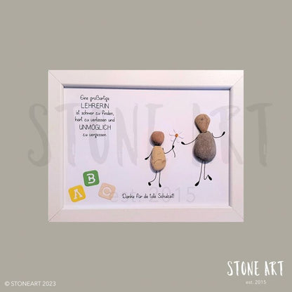 Handgemachtes Steinbild mit Spruch Eine großartige Lehrerin ist schwer zu finden – Geschenk zum Schulabschluss oder Dankeschön