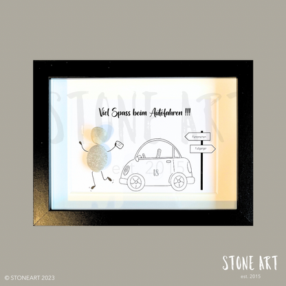 Handgemachtes Steinbild mit Spruch ‚Viel Spaß beim Autofahren‘ – Geschenk zum Führerschein, personalisierbar, Natursteine